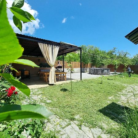 New Horizons , Apartment With 5 Bedrooms, Whole Apartment, Апартмент Целиком Dilidschan Exterior foto
