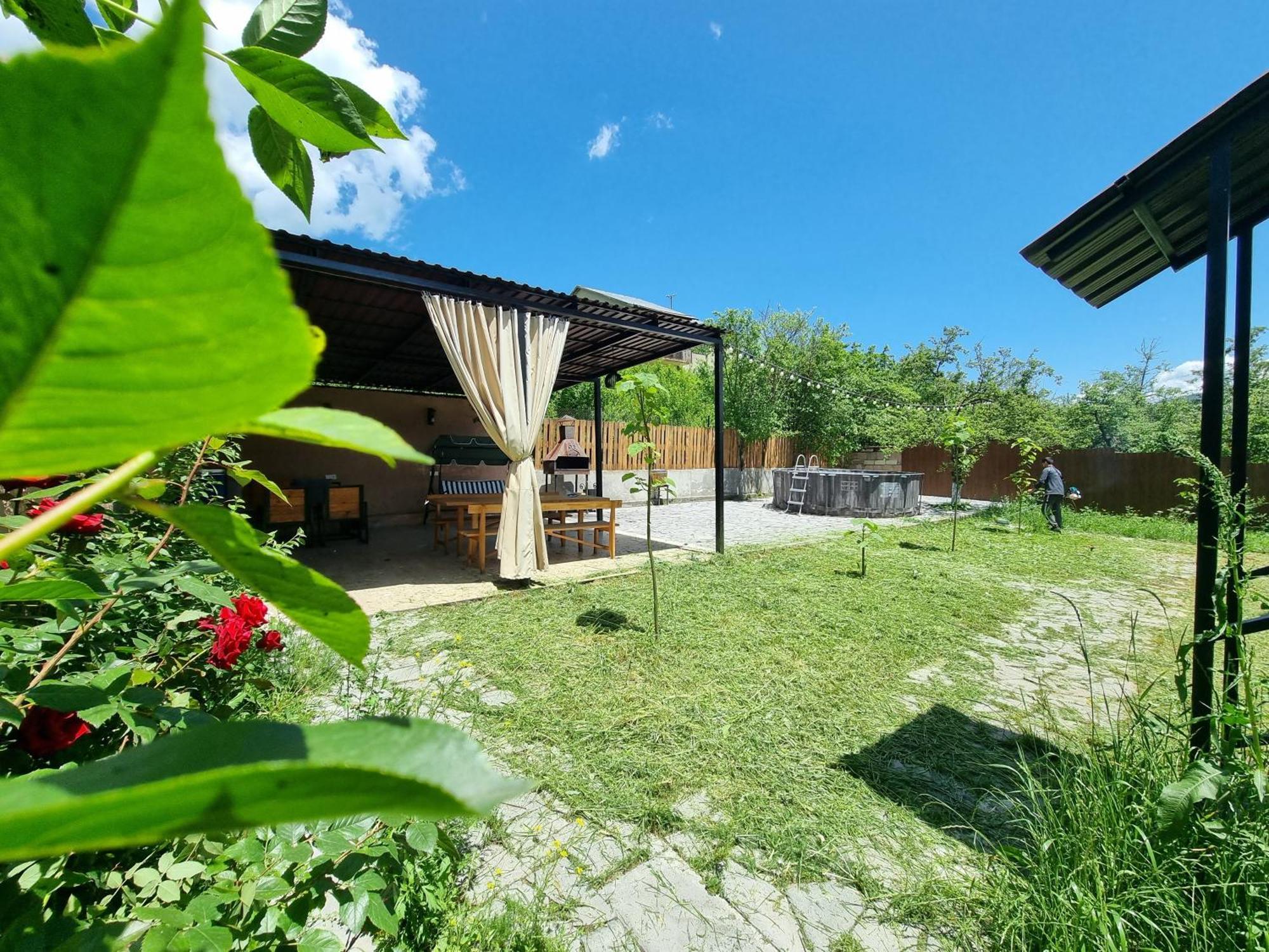 New Horizons , Apartment With 5 Bedrooms, Whole Apartment, Апартмент Целиком Dilidschan Exterior foto